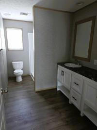 2022 Clayton Homes Inc Epic Journey Mobile Home