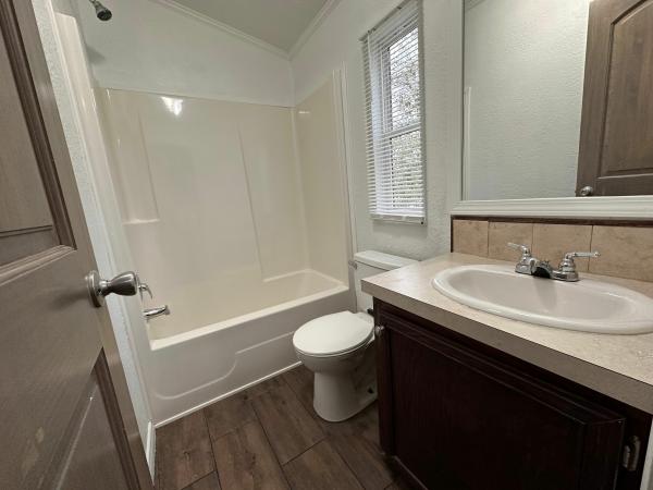 2022 Elliott Mobile Homes Solitaire Mobile Home