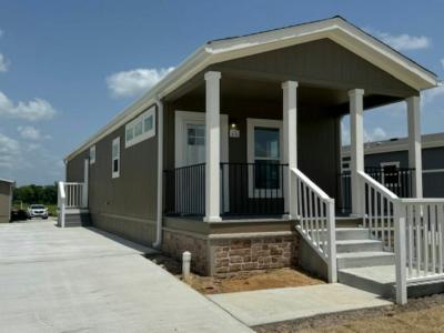 Photo 5 of 13 of home located at 45 Tranquility Trails Way Willis, TX 77318