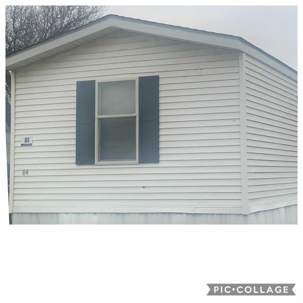 2005 Clayton Homes Inc Mobile Home For Sale
