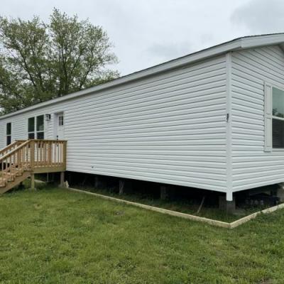 Photo 4 of 34 of home located at 2800 West Memorial Drive #0128 Muncie, IN 47302