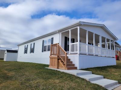 Mobile Home at 231 E Macgregor Ct Highland, MI 48357