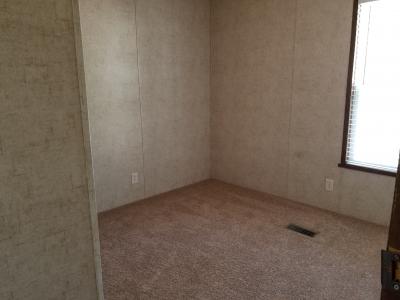 Photo 2 of 9 of home located at 4526 Knollwood Drive Allendale, MI 49401