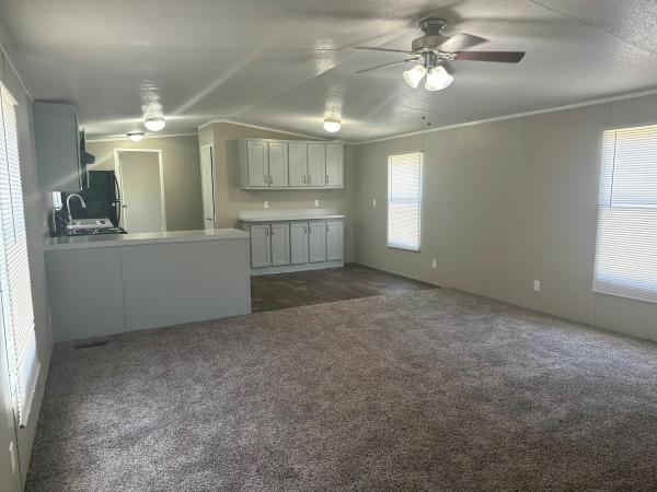2011 Clayton Homes Inc. Xtreme Mobile Home