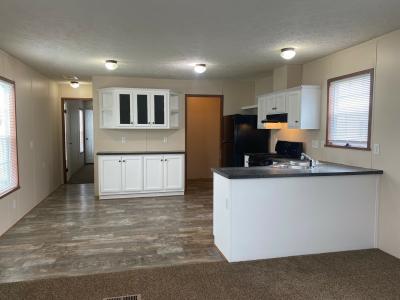 Mobile Home at 4150 Valley Creek Burton, MI 48519