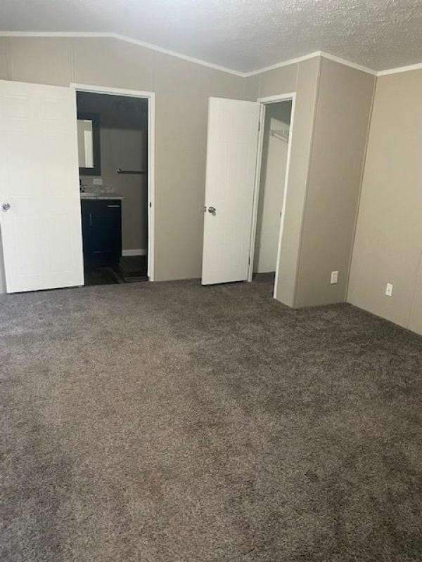2005 Fleetwood Highland Park Mobile Home