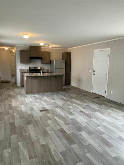 Mobile Home at 3105 W 52nd Street Lot 204 Davenport, IA 52806
