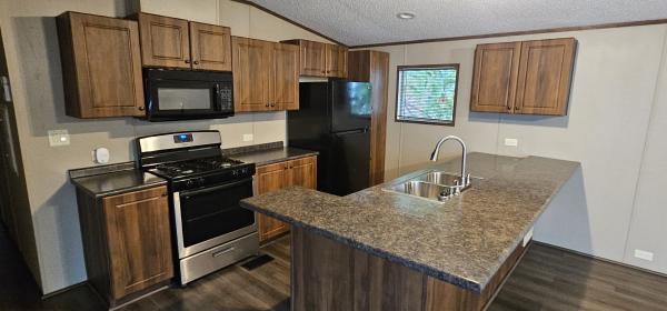 2021 S-1672-32B  Home
