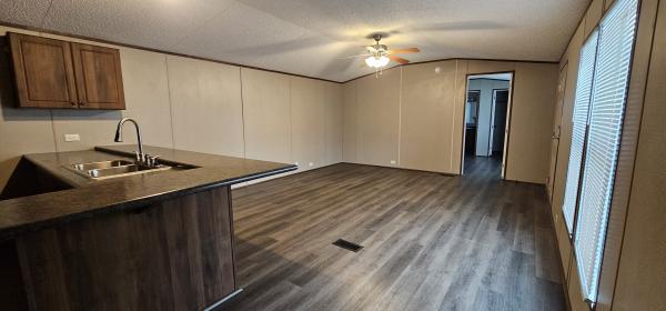 2021 S-1672-32B  Home