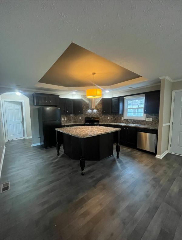 2017 Clayton Homes Inc Mobile Home For Sale