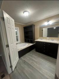 2017 Clayton Homes Inc Freedom Schult Mobile Home