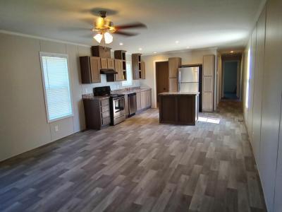 Mobile Home at 1001 Mayflower Road #150 South Bend, IN 46619
