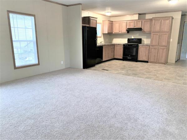 2016 Fleetwood Sandalwood XL Mobile Home