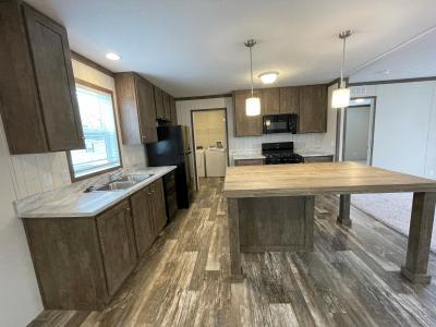 Mobile Home at 194 Apollo Flushing, MI 48433