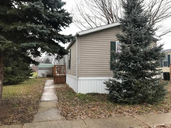 2000 Schult Mobile Home For Sale