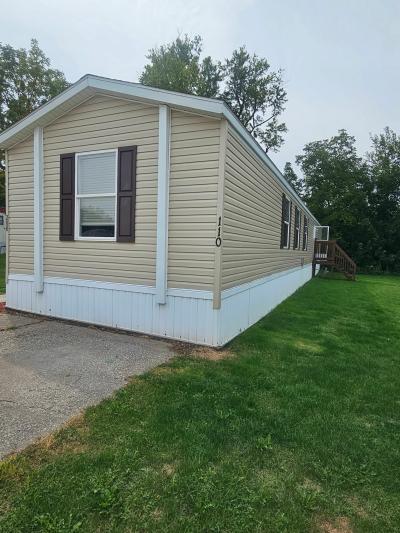 Mobile Home at 200 19th Ave. East, Lot# 110 Milan, IL 61264