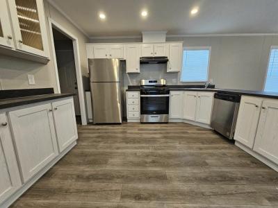 Mobile Home at 5767 Mellinger Drive Lot 330 Saginaw, MI 48601