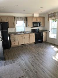 2022 Pine Grove Mobile Home