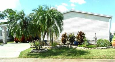Photo 2 of 33 of home located at 4640 Delmar Dr Lot #583 Lakeland, FL 33801