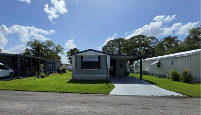 Mobile Home at 8 Royal Dr Eustis, FL 32726