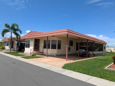 Photo 2 of 41 of home located at 7100 Ulmerton Rd., Lot 2089 Largo, FL 33771