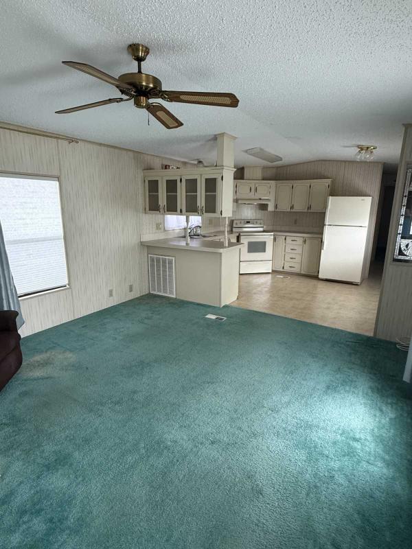 1990 Merit Mobile Home