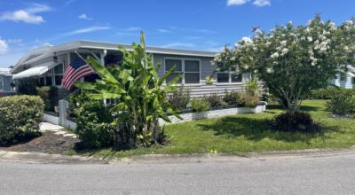 Photo 2 of 20 of home located at 620 57th Ave W Lot E-18 Bradenton, FL 34207
