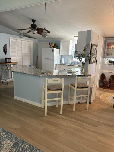 Photo 3 of 15 of home located at 7 Grouper Dr Naples, FL 34112