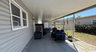 Photo 5 of 19 of home located at 620 57th Ave W Lot F-4 Bradenton, FL 34221