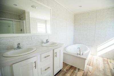 Photo 3 of 6 of home located at 300 Saraland Ave, Lot 49 Saraland, AL 36571