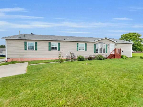 2001 Champion Mobile Home For Sale
