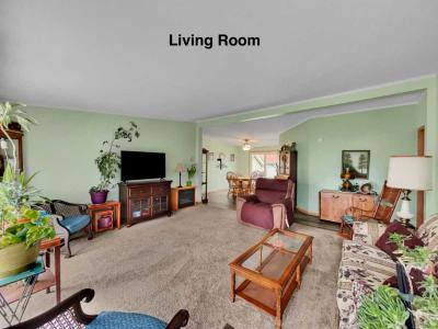 Photo 5 of 30 of home located at 9908 Ardmore Court Northville, MI 48167