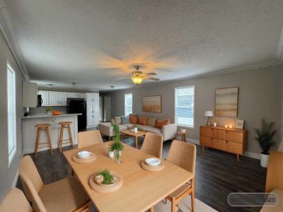 Photo 2 of 17 of home located at 8701 NE 107th Pl #176 Kansas City, MO 64157