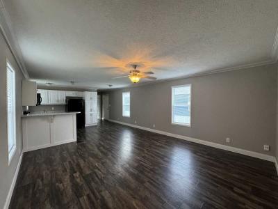 Photo 5 of 17 of home located at 8701 NE 107th Pl #176 Kansas City, MO 64157