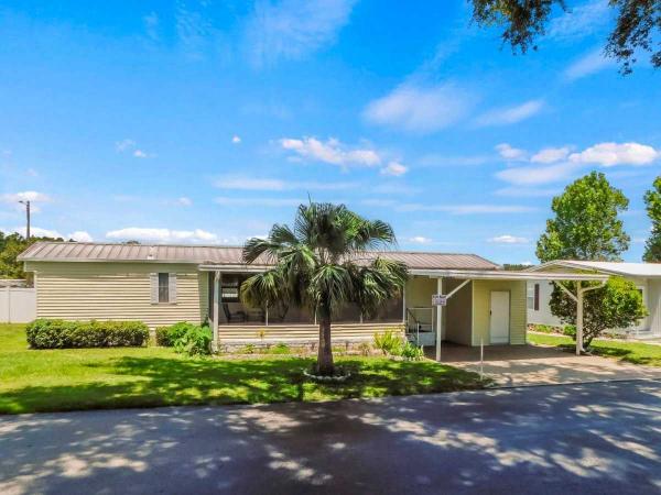 Photo 1 of 2 of home located at 11101 Pelican Drive Dade City, FL 33525