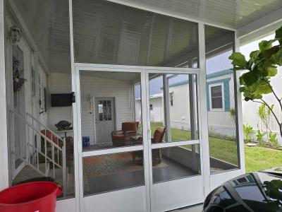 Photo 4 of 35 of home located at 208 Pineapple St Bradenton, FL 34207