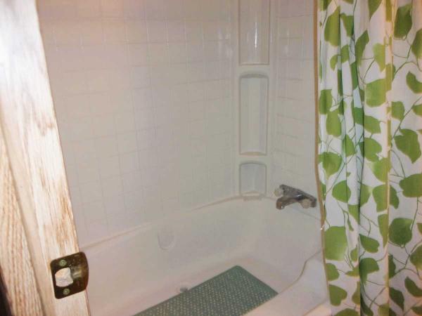 1988 Redman STONEBROOK Manufactured Home