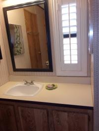 1988 Redman STONEBROOK Manufactured Home