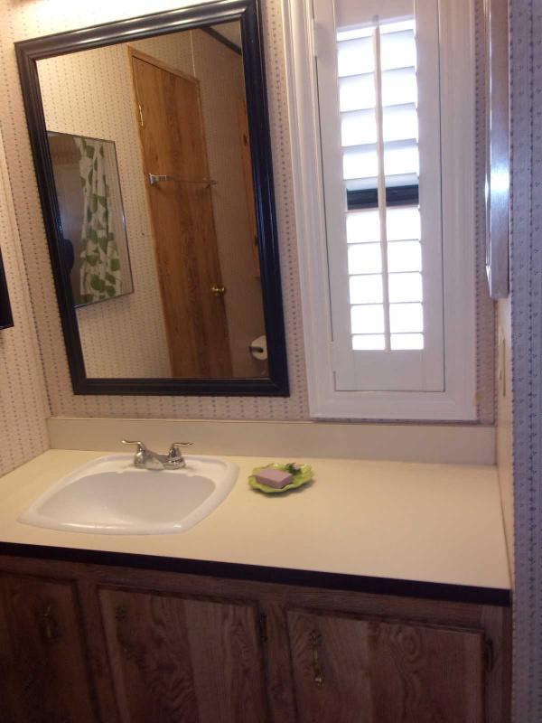 1988 Redman STONEBROOK Manufactured Home