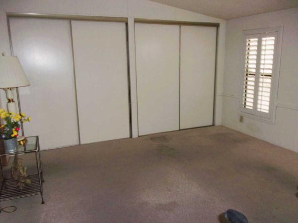 1988 Redman STONEBROOK Manufactured Home