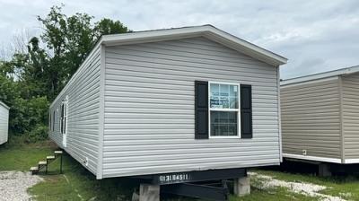 Mobile Home at 16120 Us Route 60 Milton, WV 25541