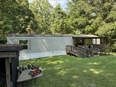 Mobile Home at 7109 Ivey Rd Fairview, TN 37062