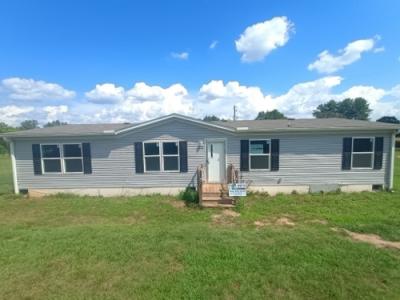 Mobile Home at 239 Stadium Dr Westminster, SC 29693