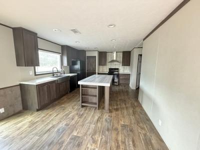 Photo 3 of 20 of home located at 16306 Crockett Martin Conroe, TX 77306