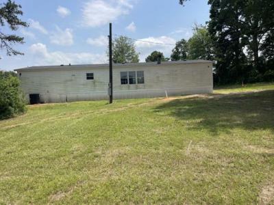 Mobile Home at 2871 Narcissus Rd Ore City, TX 75683