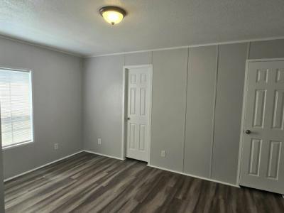 Photo 4 of 8 of home located at 217 Magnolia Lane Tampa, FL 33610