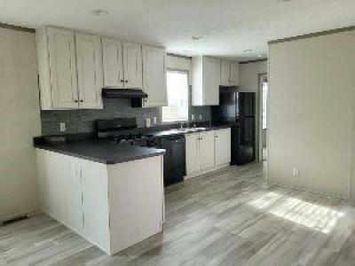 Photo 3 of 13 of home located at 145 Lynn Mankato, MN 56001