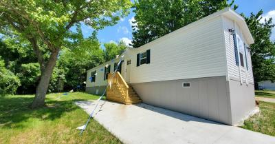 Mobile Home at 3545 Sir Robert Drive Lot 3545Srd Peoria, IL 61604