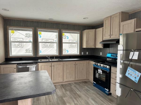 2025 CMH Manufacturing West, Inc. mobile Home