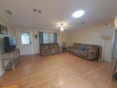 Photo 5 of 19 of home located at 35233 Jomar Ave Zephyrhills, FL 33541